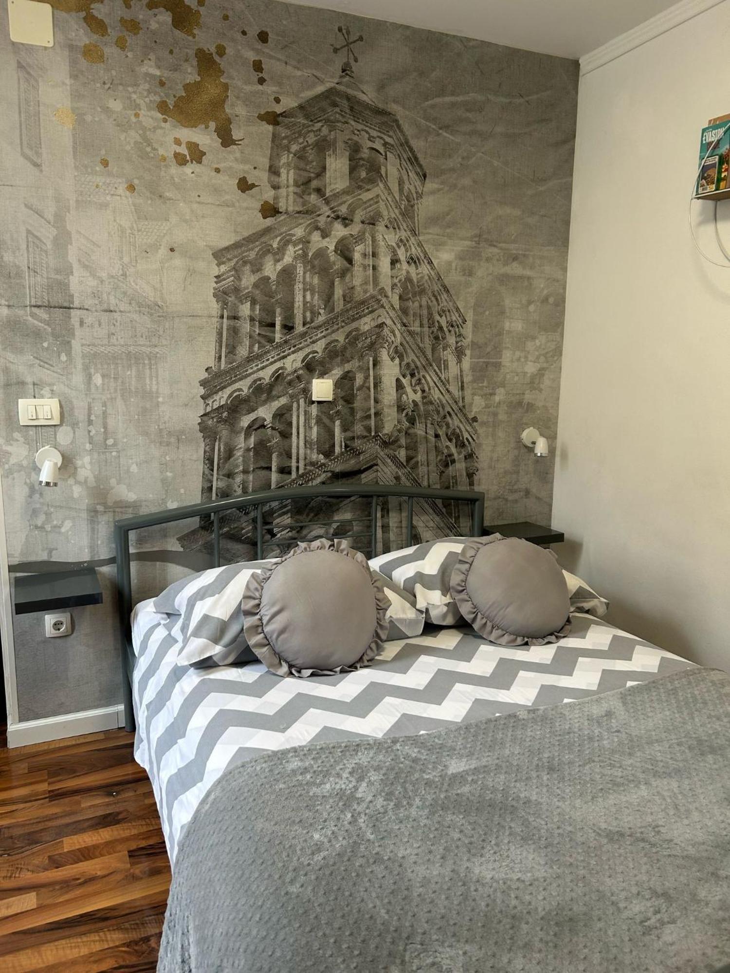 Rooms & Apartment Lasta Split Exterior foto
