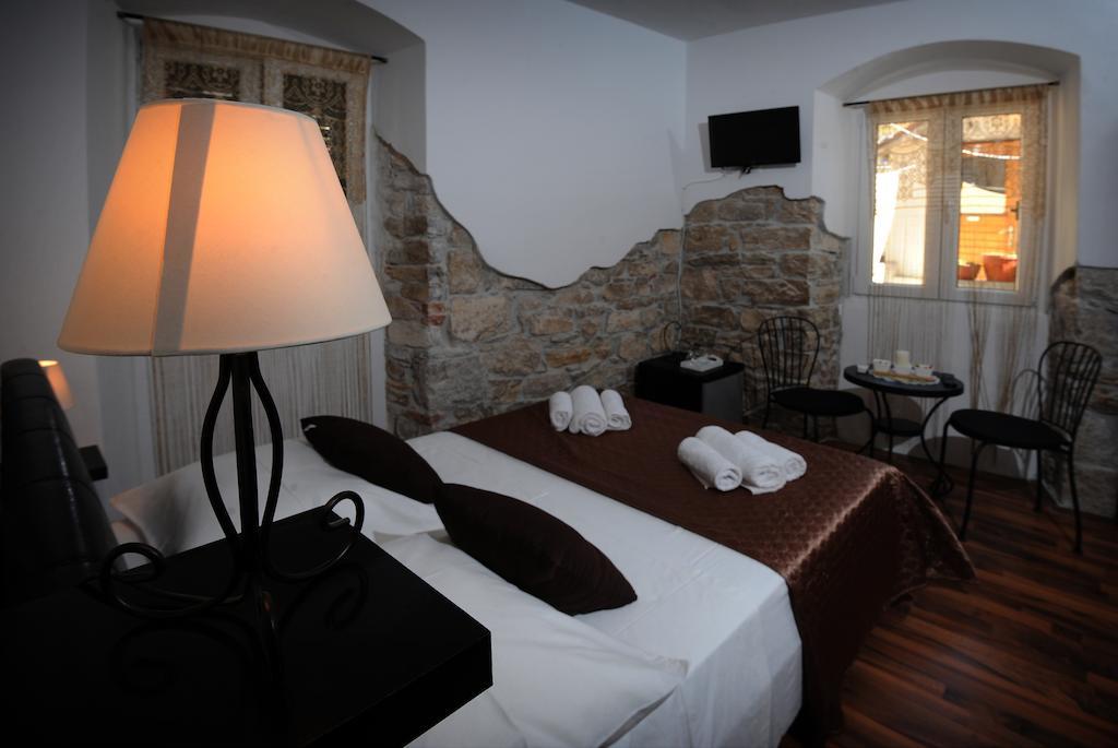 Rooms & Apartment Lasta Split Zimmer foto